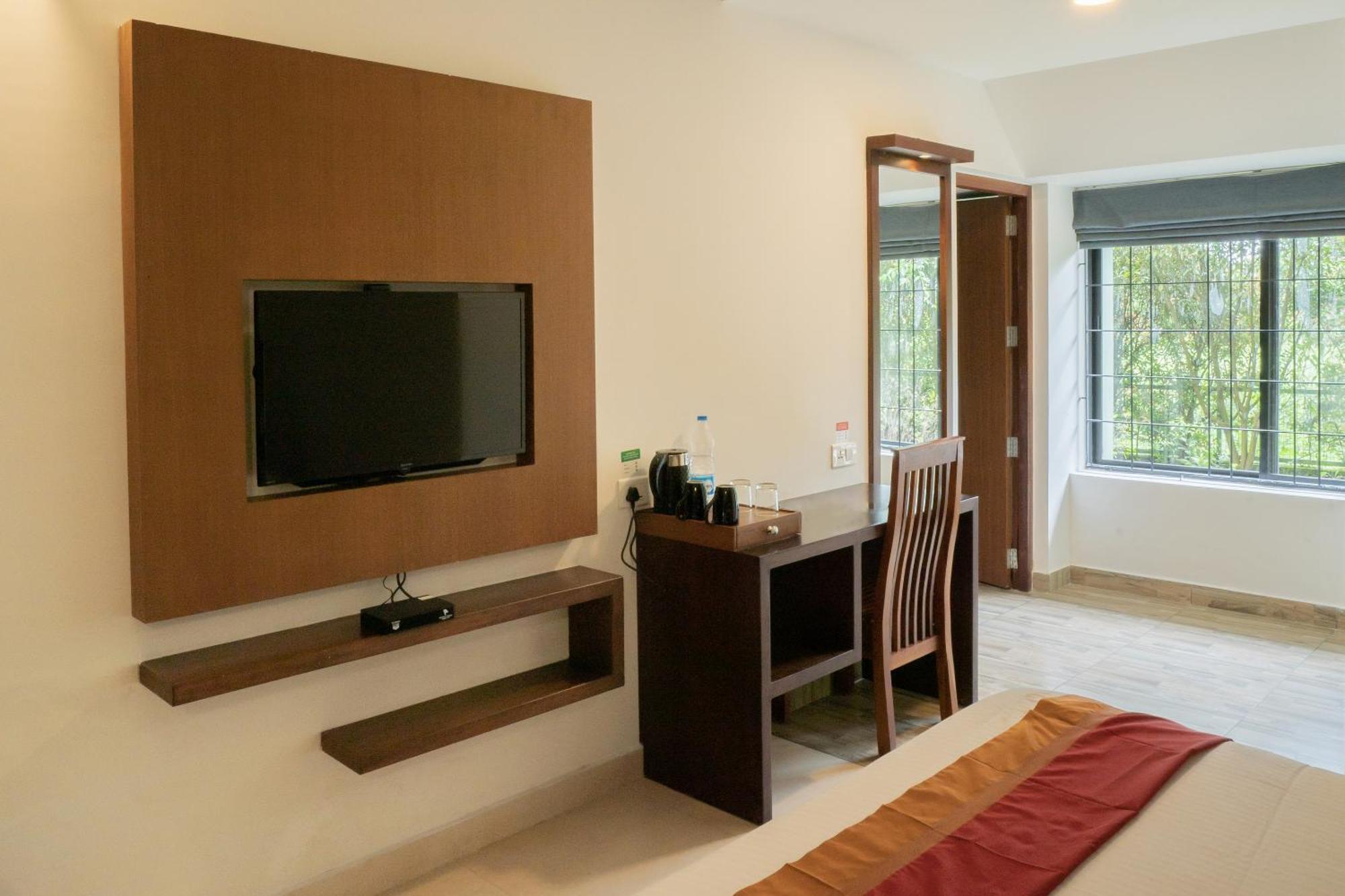 The Sanihara Hotel & Resort Витхири Экстерьер фото