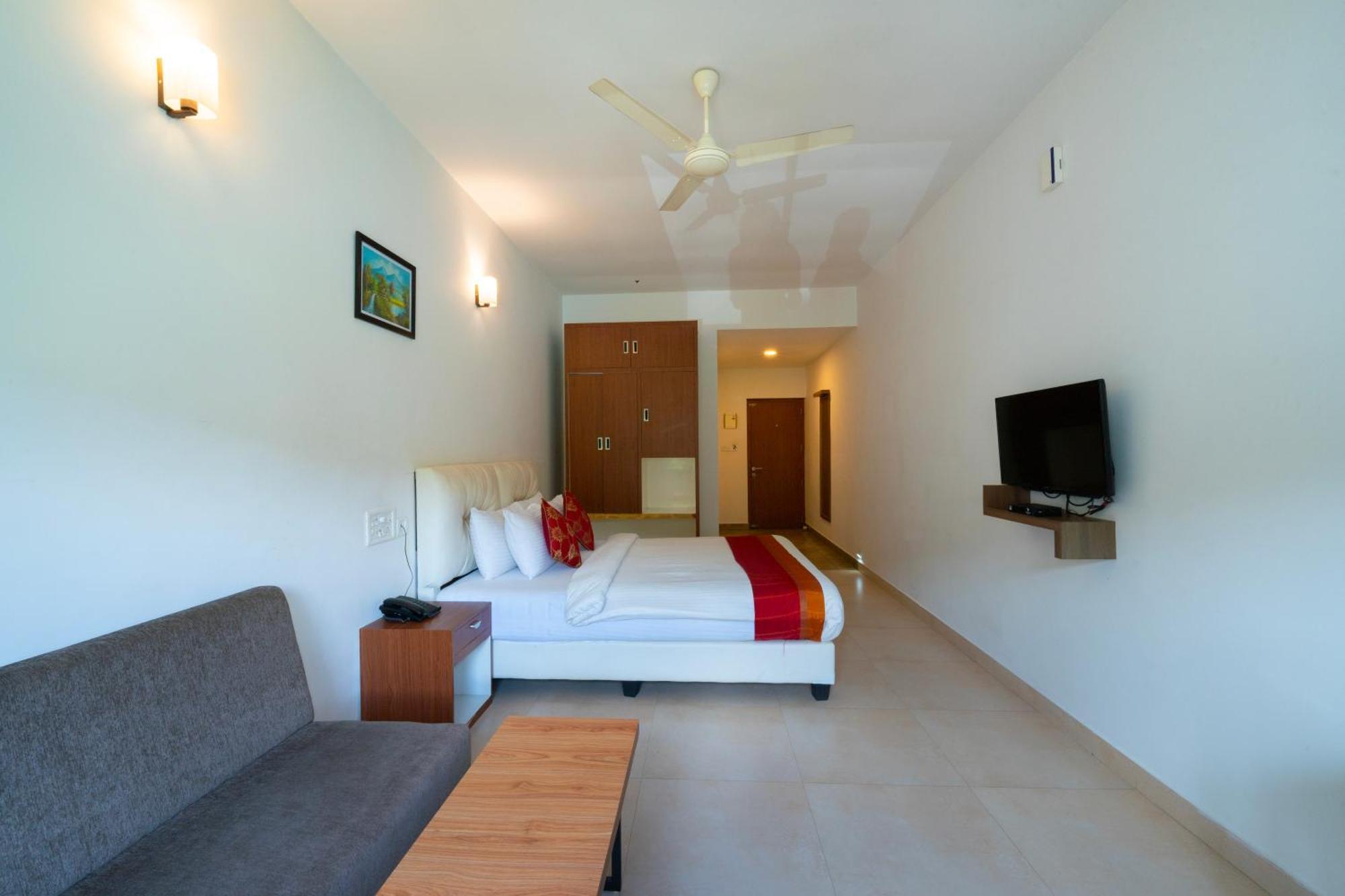 The Sanihara Hotel & Resort Витхири Экстерьер фото