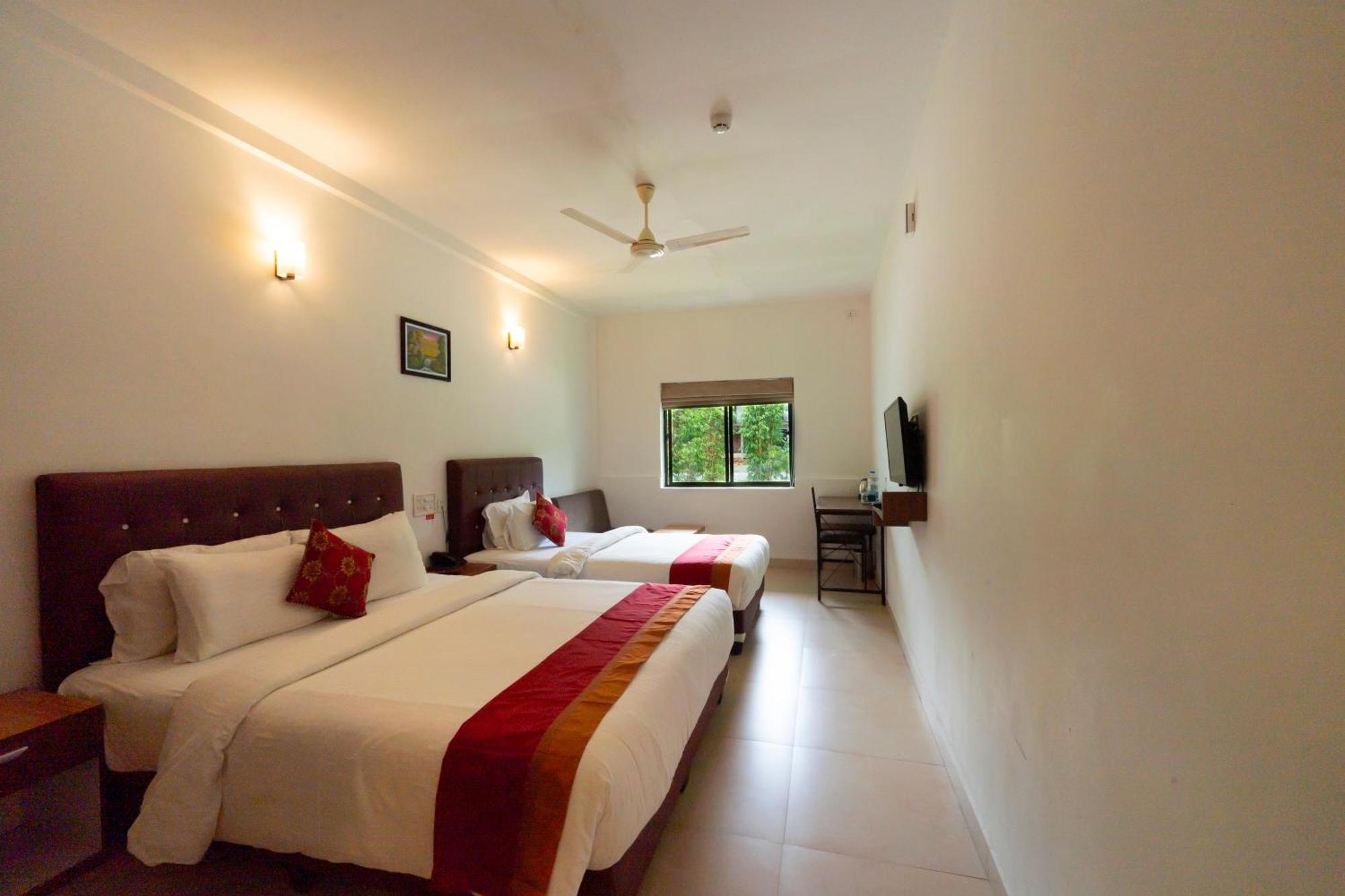 The Sanihara Hotel & Resort Витхири Экстерьер фото